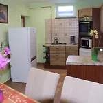 Pajtas * 鲍洛通费尼韦什